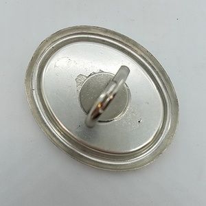 GASOLINE GLAMOUR Jewelry - Faux shell cocktail ring sample GASOLINE GLAMOUR Jewelry - Faux shell cocktail ring sample